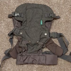 Infantino baby carrier